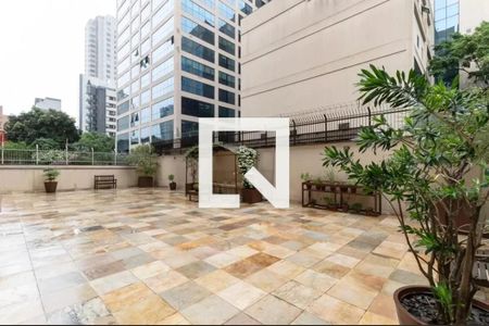 Apartamento à venda com 80m², 2 quartos e 2 vagasÁrea comum - Pátio