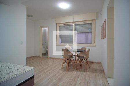Sala - Quarto de kitnet/studio para alugar com 1 quarto, 36m² em Floresta, Porto Alegre