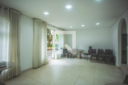 Apartamento à venda com 150m², 2 quartos e 2 vagas Apartamento à venda com 150m², 2 quartos e 2 vagasÁrea comum - Salão de festas