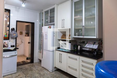 Casa à venda com 700m², 8 quartos e 5 vagasCozinha