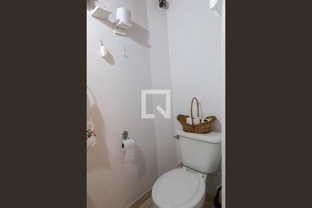 Casa à venda com 700m², 8 quartos e 5 vagasLavabo