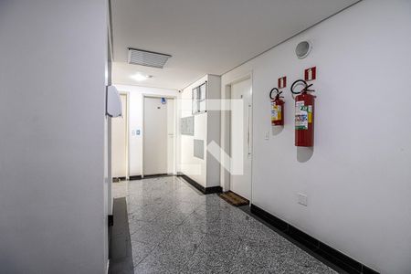 Apartamento à venda com 75m², 3 quartos e 1 vagahall de entrada