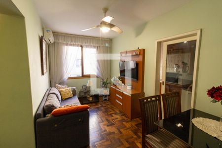 Sala de apartamento à venda com 2 quartos, 55m² em Petrópolis, Porto Alegre