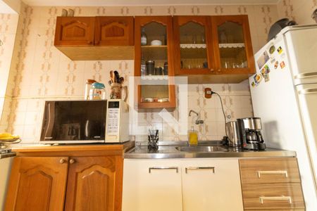 Apartamento à venda com 55m², 2 quartos e 1 vagaCozinha e Área de Serviço