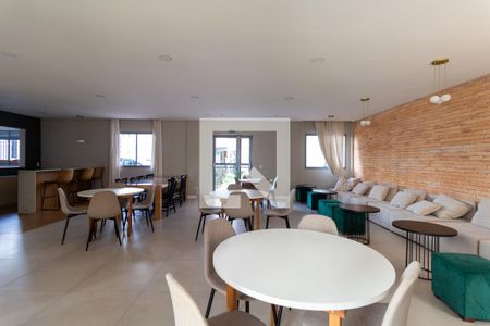 Apartamento para alugar com 29m², 1 quarto e sem vaga Apartamento para alugar com 29m², 1 quarto e sem vagaÁrea Comum - Salão de Festas