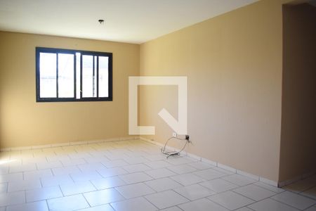 Sala de casa de condomínio para alugar com 3 quartos, 60m² em Alto Boqueirão, Curitiba
