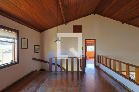 Casa à venda com 398m², 4 quartos e 3 vagas Casa à venda com 398m², 4 quartos e 3 vagasSala 2° Andar