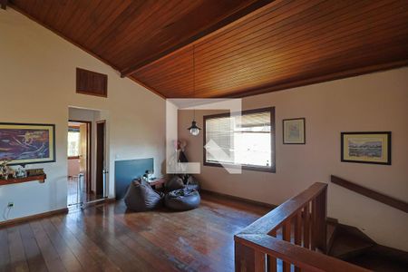 Casa à venda com 398m², 4 quartos e 3 vagas Casa à venda com 398m², 4 quartos e 3 vagasSala 2° Andar