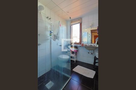 Casa à venda com 398m², 4 quartos e 3 vagas Casa à venda com 398m², 4 quartos e 3 vagasBanheiro