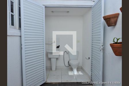 Casa à venda com 95m², 2 quartos e 3 vagasBanheiro 2