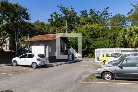 Apartamento para alugar com 45m², 2 quartos e 1 vagaFachada e portaria