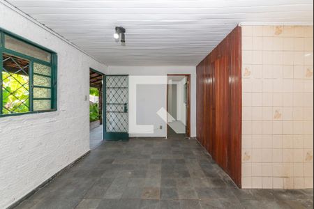Sala de casa para alugar com 1 quarto, 700m² em Salgado Filho, Belo Horizonte