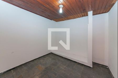 Quarto de casa para alugar com 1 quarto, 700m² em Salgado Filho, Belo Horizonte