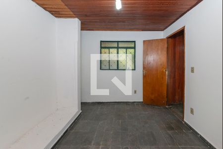 Quarto de casa para alugar com 1 quarto, 700m² em Salgado Filho, Belo Horizonte