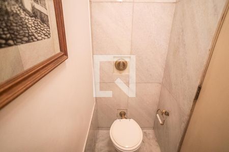 Apartamento à venda com 319m², 3 quartos e 1 vagaLavabo