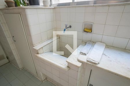 Apartamento à venda com 319m², 3 quartos e 1 vagaÁrea de Serviço