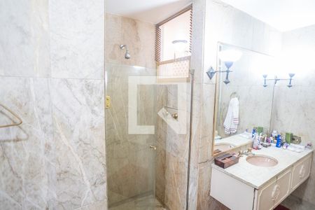 Apartamento à venda com 319m², 3 quartos e 1 vagaQuarto 3 - Suíte Banheiro