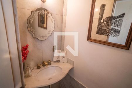 Apartamento à venda com 319m², 3 quartos e 1 vagaLavabo