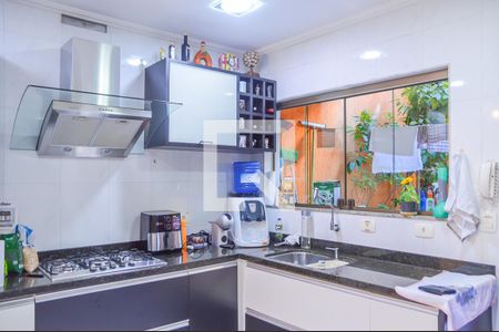 Casa à venda com 335m², 3 quartos e 4 vagasCozinha