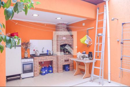 Casa à venda com 335m², 3 quartos e 4 vagasChurrasqueira