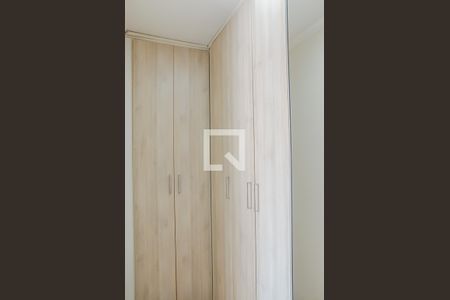 Casa à venda com 335m², 3 quartos e 4 vagasCloset da suíte