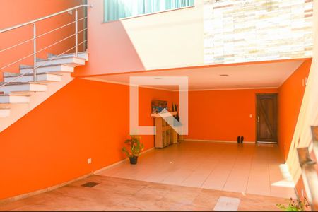 Casa à venda com 335m², 3 quartos e 4 vagasGaragem
