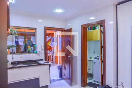 Casa à venda com 335m², 3 quartos e 4 vagasCozinha