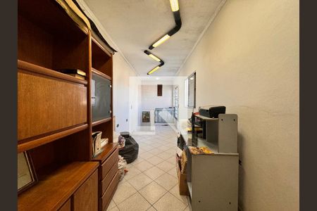 Casa à venda com 160m², 3 quartos e 3 vagasEscritório