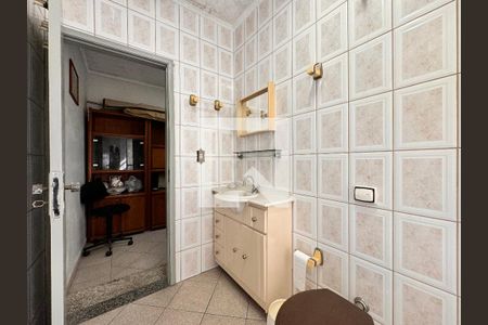 Casa à venda com 160m², 3 quartos e 3 vagasBanheiro de serviço