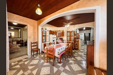 Casa à venda com 160m², 3 quartos e 3 vagasCozinha