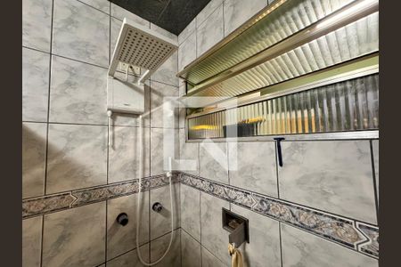 Casa à venda com 160m², 3 quartos e 3 vagasBanheiro da Suíte