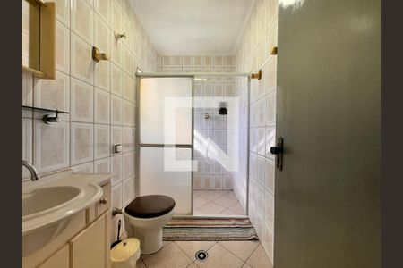 Casa à venda com 160m², 3 quartos e 3 vagasBanheiro de serviço