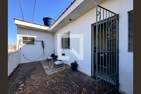 Casa à venda com 160m², 3 quartos e 3 vagasÁrea de Serviço