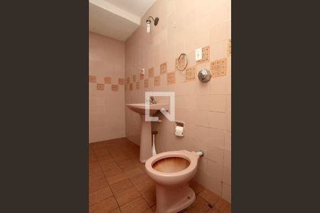 Banheiro de apartamento para alugar com 1 quarto, 45m² em Bom Fim, Porto Alegre