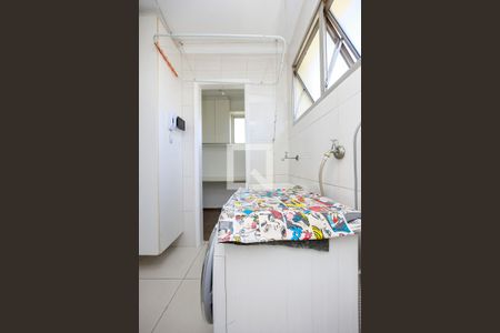 Apartamento para alugar com 69m², 2 quartos e 1 vagaÁrea de Serviço