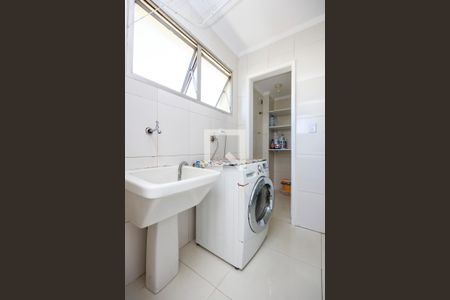 Apartamento para alugar com 69m², 2 quartos e 1 vagaÁrea de Serviço