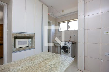 Apartamento para alugar com 69m², 2 quartos e 1 vagaCozinha