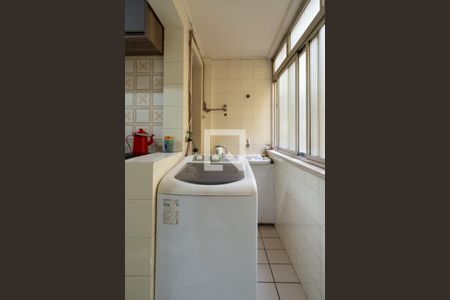 Apartamento à venda com 71m², 2 quartos e sem vaga Apartamento à venda com 71m², 2 quartos e sem vagaÁrea de Serviço