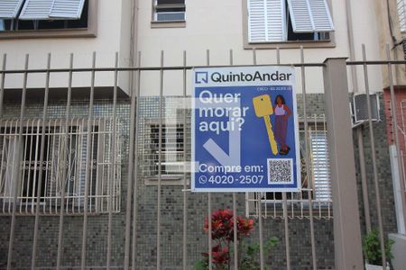 Apartamento à venda com 70m², 2 quartos e sem vagaPlaquinha