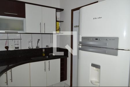 Apartamento à venda com 90m², 2 quartos e 1 vagaCozinha