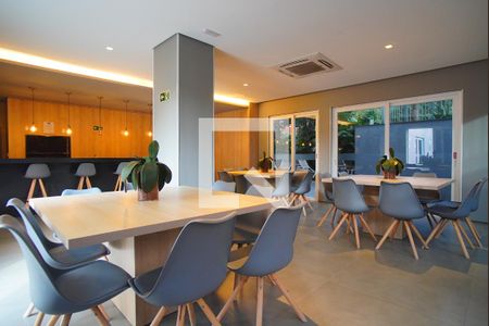 Apartamento para alugar com 52m², 2 quartos e 1 vagaÁrea comum - Salão de festas