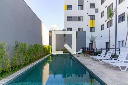 Apartamento para alugar com 34m², 2 quartos e sem vagaÁrea comum - Piscina