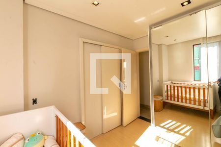 Apartamento à venda com 180m², 4 quartos e 4 vagas Apartamento à venda com 180m², 4 quartos e 4 vagasQuarto 3