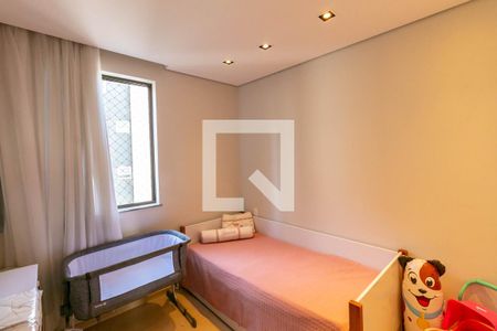 Apartamento à venda com 180m², 4 quartos e 4 vagas Apartamento à venda com 180m², 4 quartos e 4 vagasQuarto 2