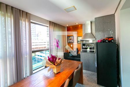 Cozinha de apartamento à venda com 4 quartos, 180m² em Buritis, Belo Horizonte
