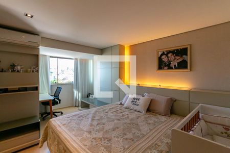 Apartamento à venda com 180m², 4 quartos e 4 vagas Apartamento à venda com 180m², 4 quartos e 4 vagasQuarto 1