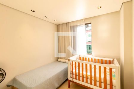 Apartamento à venda com 180m², 4 quartos e 4 vagas Apartamento à venda com 180m², 4 quartos e 4 vagasQuarto 3