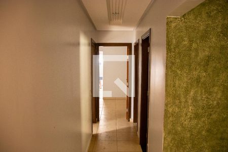 Casa para alugar com 300m², 3 quartos e 5 vagas Casa para alugar com 300m², 3 quartos e 5 vagasCorredor