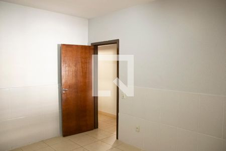 Casa para alugar com 300m², 3 quartos e 5 vagas Casa para alugar com 300m², 3 quartos e 5 vagasQuarto 2