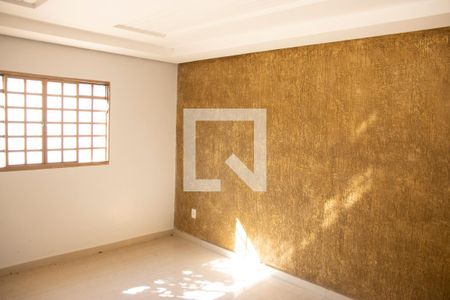 Casa para alugar com 300m², 3 quartos e 5 vagas Casa para alugar com 300m², 3 quartos e 5 vagasSala 1